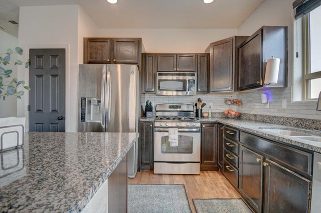 9416 Stormcloud Avenue NW, Albuquerque, NM 87120