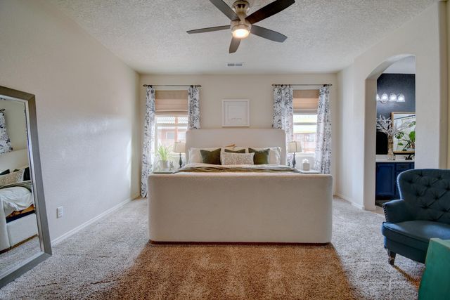 9416 Stormcloud Avenue NW, Albuquerque, NM 87120