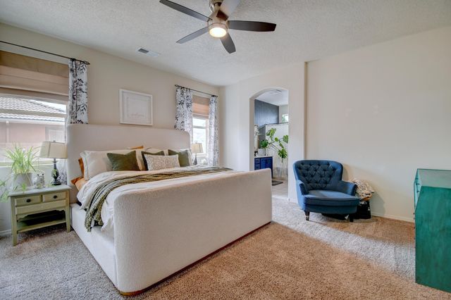 9416 Stormcloud Avenue NW, Albuquerque, NM 87120