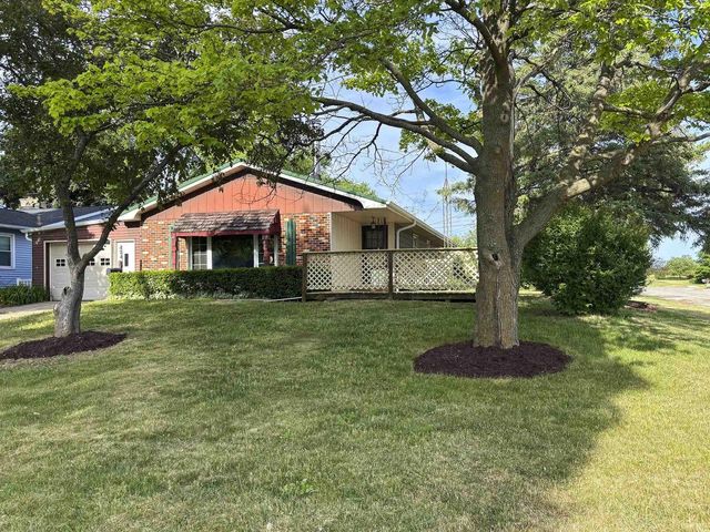424 S Braun Avenue, Jefferson, WI 53549