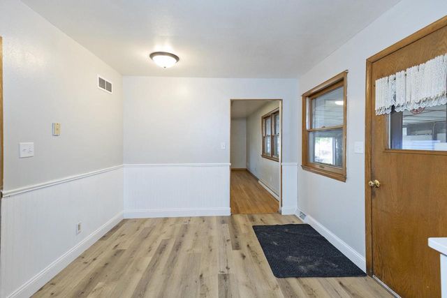 424 S Braun Avenue, Jefferson, WI 53549