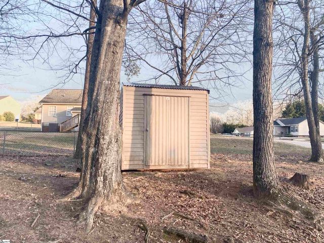 100 Mona Way, Greenville, SC 29611