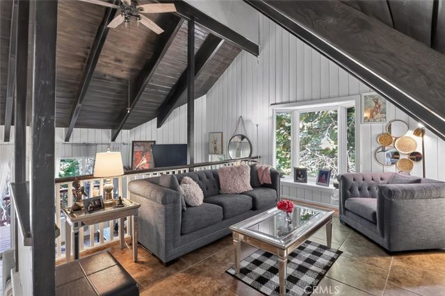 338 Mittry Lane, Lake Arrowhead, CA 92352