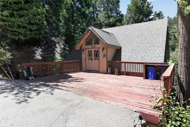 338 Mittry Lane, Lake Arrowhead, CA 92352