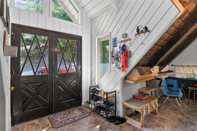 338 Mittry Lane, Lake Arrowhead, CA 92352