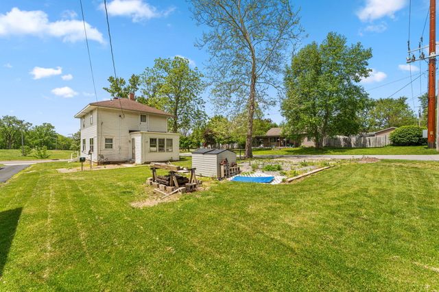 214 Center Street, Valparaiso, IN 46385