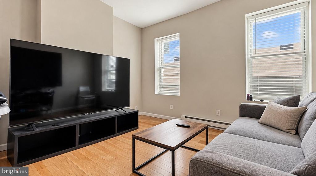 2316 SEYBERT, PHILADELPHIA, PA 19121 — photo 2