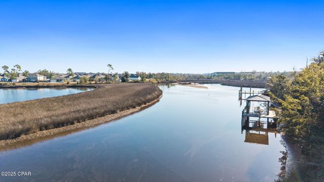 311 Meadowview Terrace, Lynn Haven, FL 32444