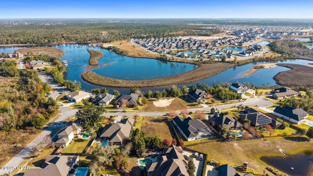 311 Meadowview Terrace, Lynn Haven, FL 32444