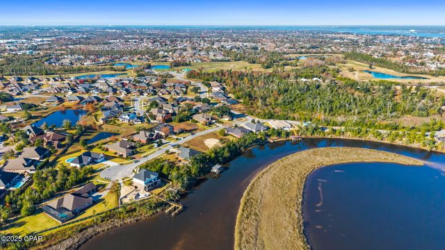 311 Meadowview Terrace, Lynn Haven, FL 32444