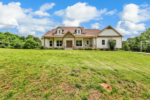 4455 Lylewood Rd, Indian Mound, TN 37079