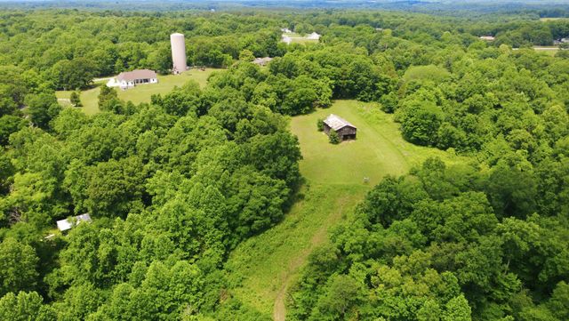 4455 Lylewood Rd, Indian Mound, TN 37079