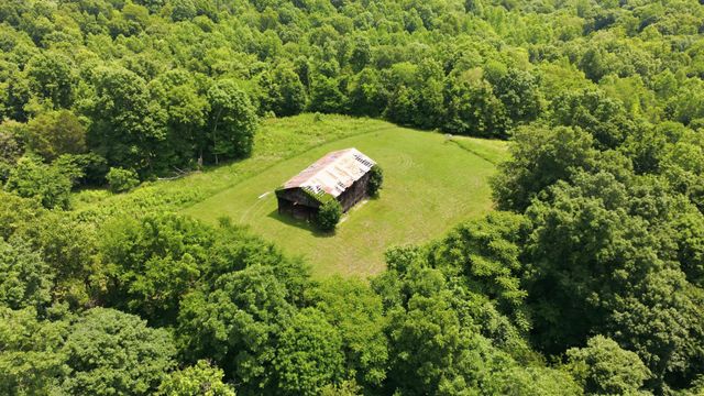 4455 Lylewood Rd, Indian Mound, TN 37079
