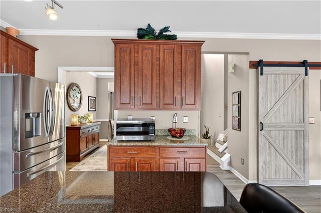 2 Pilot Ridge Court, Greensboro, NC 27407