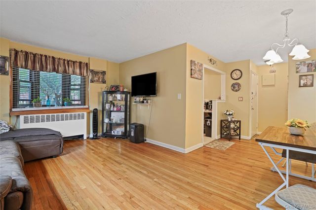 155-45 81st Street 18, Howard Beach, NY 11414