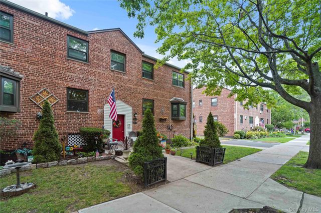155-45 81st Street 18, Howard Beach, NY 11414