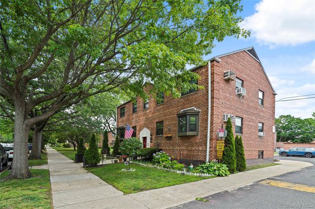 155-45 81st Street 18, Howard Beach, NY 11414