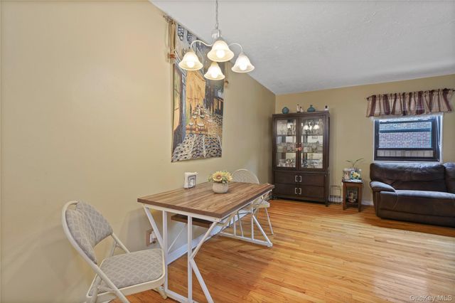 155-45 81st Street 18, Howard Beach, NY 11414