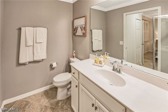 9572 Trevi CT 5037, Naples, FL 34113