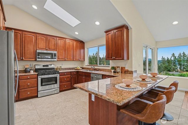 532 172 nd Place NE, Bellevue, WA 98008