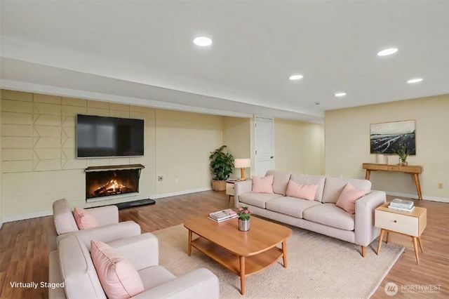 532 172 nd Place NE, Bellevue, WA 98008