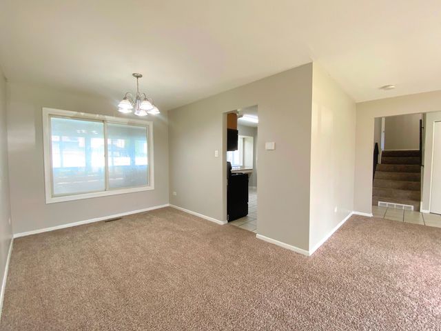 5210 Arquilla Drive, Richton Park, IL 60471