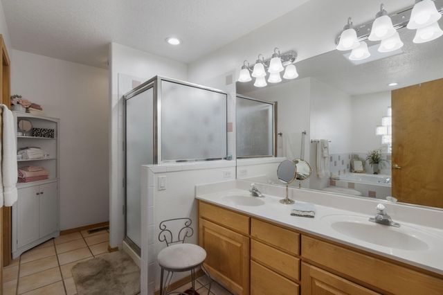 343 Serenity Court SE, Albuquerque, NM 87123