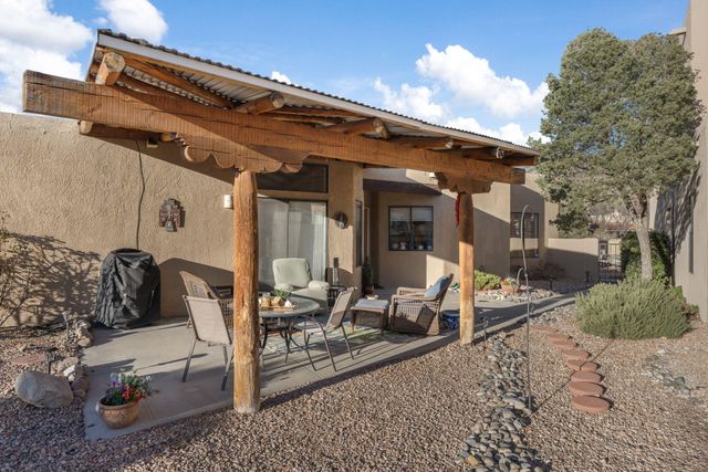 343 Serenity Court SE, Albuquerque, NM 87123