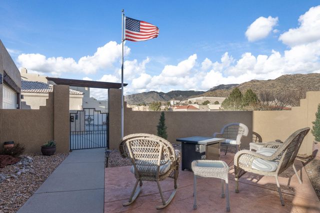 343 Serenity Court SE, Albuquerque, NM 87123
