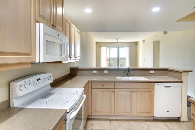 1921 MONTE CARLO DRIVE 603, Sarasota, FL 34231