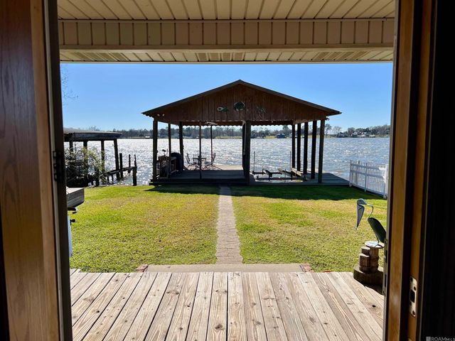 5114 Pecan Ln, Jarreau, LA 70749