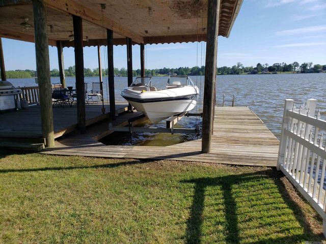 5114 Pecan Ln, Jarreau, LA 70749