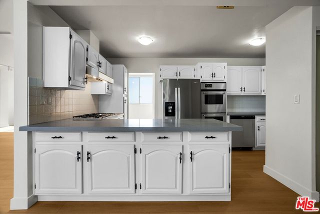 17352 W Sunset Boulevard 606, Pacific Palisades, CA 90272