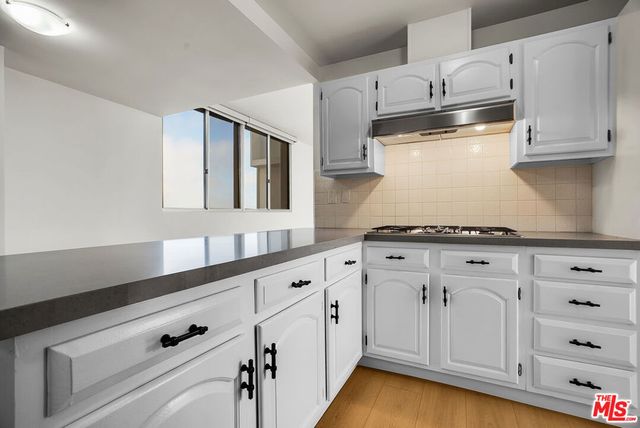17352 W Sunset Boulevard 606, Pacific Palisades, CA 90272