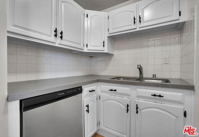 17352 W Sunset Boulevard 606, Pacific Palisades, CA 90272