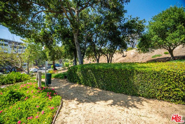17352 W Sunset Boulevard 606, Pacific Palisades, CA 90272
