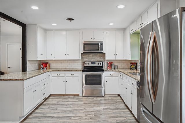 3309 Bosque LN, Austin, TX 78754