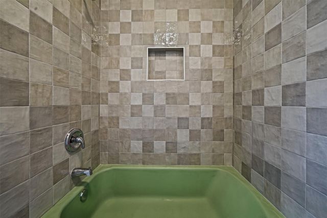3309 Bosque LN, Austin, TX 78754