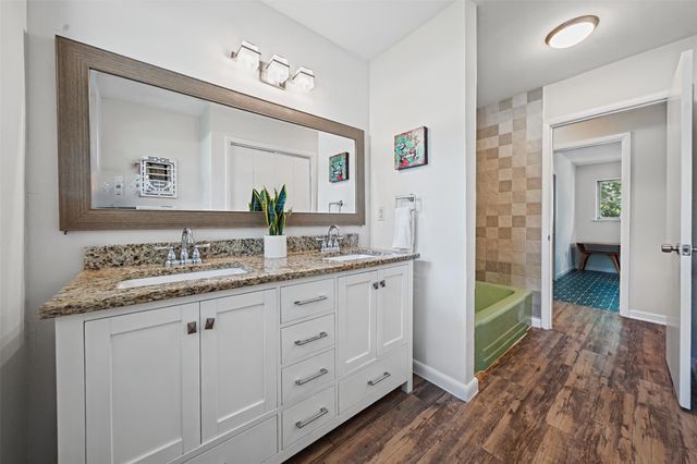 3309 Bosque LN, Austin, TX 78754