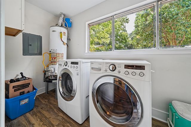 3309 Bosque LN, Austin, TX 78754