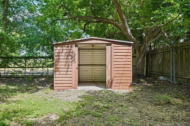 3309 Bosque LN, Austin, TX 78754