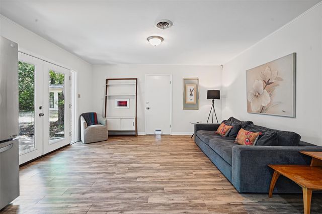 3309 Bosque LN, Austin, TX 78754