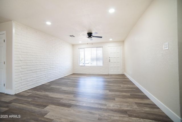 1633 E WESLEYAN Drive E, Tempe, AZ 85282