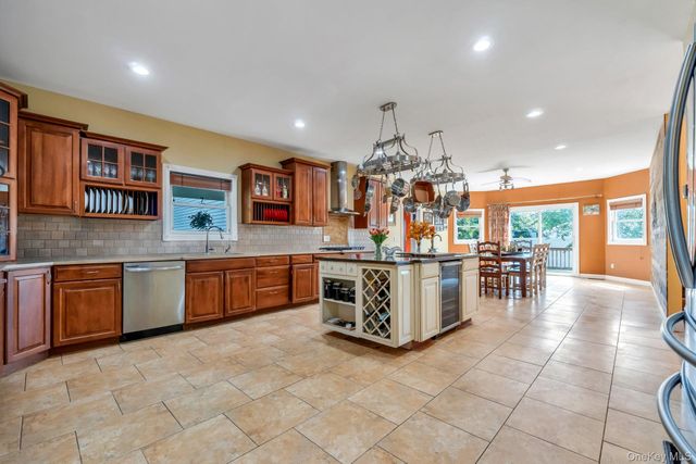 506 Moriches Middle Island Road, Manorville, NY 11949