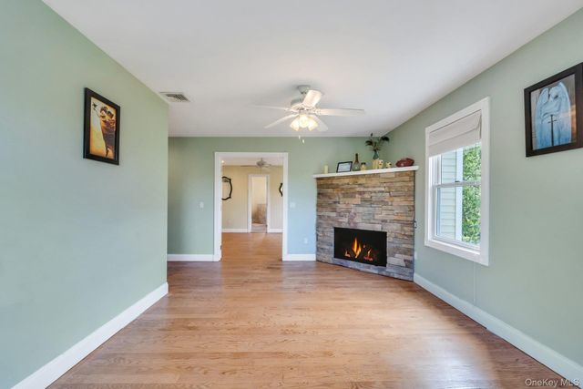 506 Moriches Middle Island Road, Manorville, NY 11949