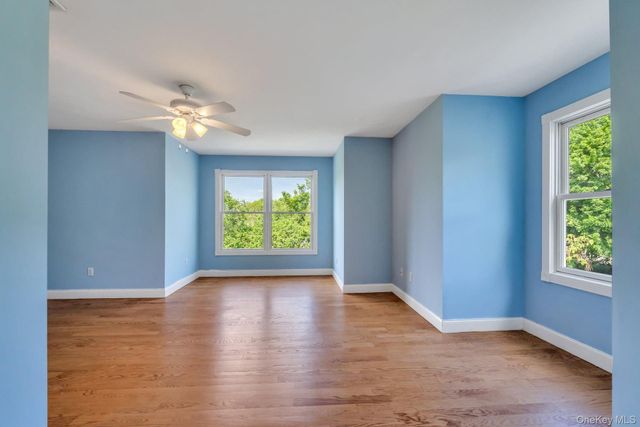 506 Moriches Middle Island Road, Manorville, NY 11949
