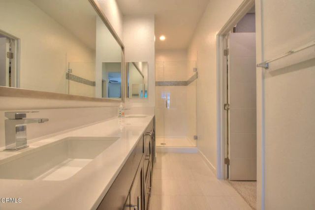 2041 W Place Drive, Costa Mesa, CA 92627