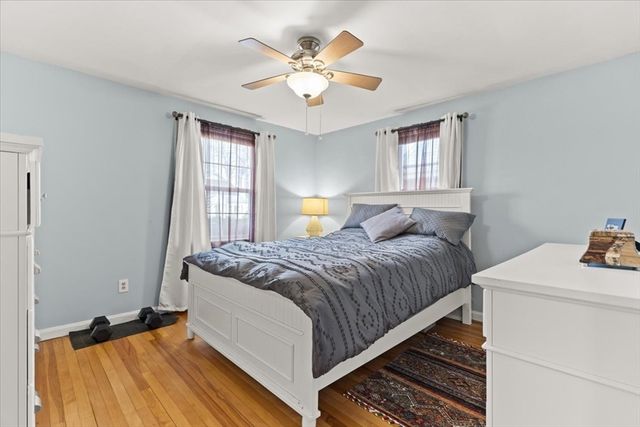 49 Cove St, Pawtucket, RI 02861