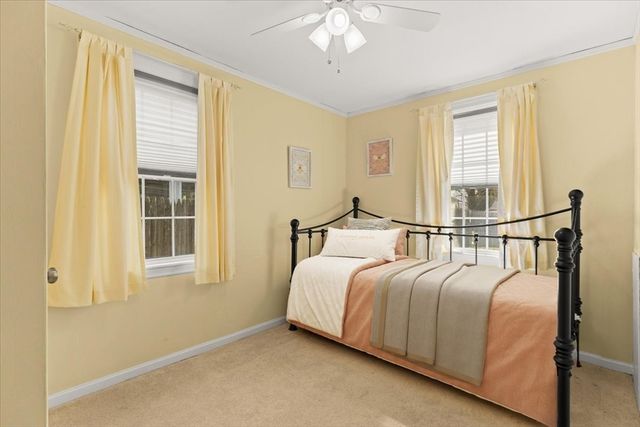 49 Cove St, Pawtucket, RI 02861