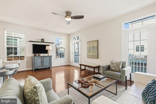 2207 LEESBOROUGH DR, Silver Spring, MD 20902